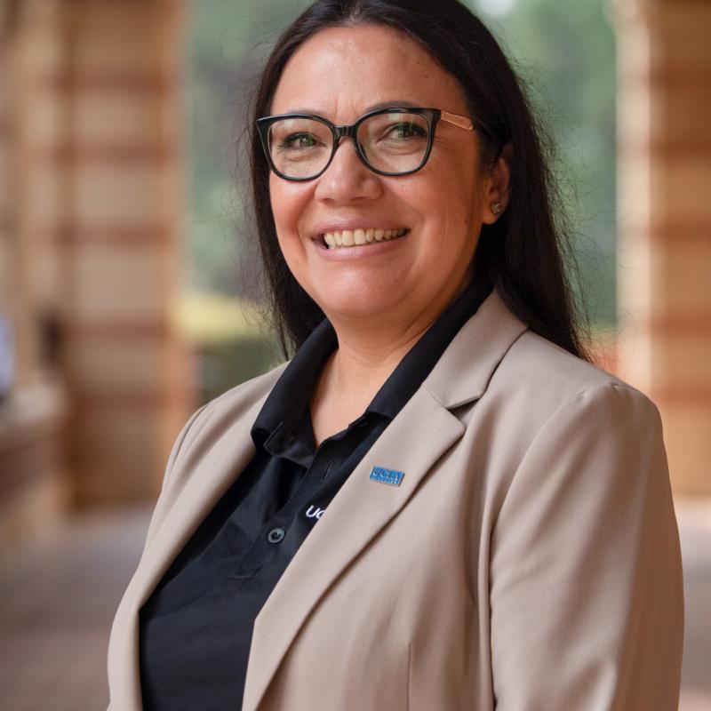 Headshot of Veronica Martinez-Lopez